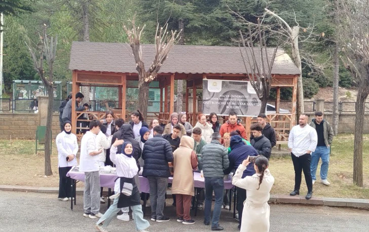 “SICAK Bİ’ MOLA” ETKİNLİĞİ GERÇEKLEŞTİRİLDİ 